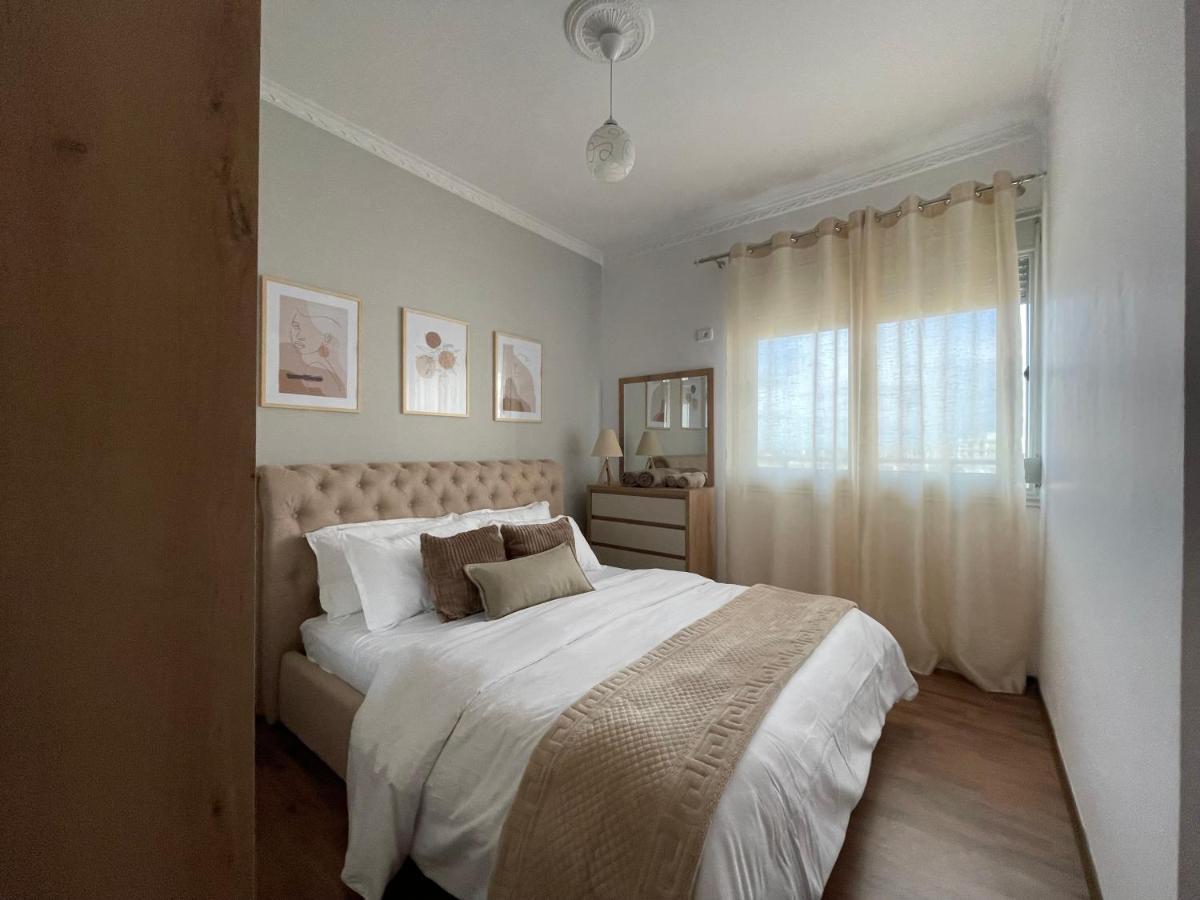 The Sunset Apartment Вльора Екстер'єр фото