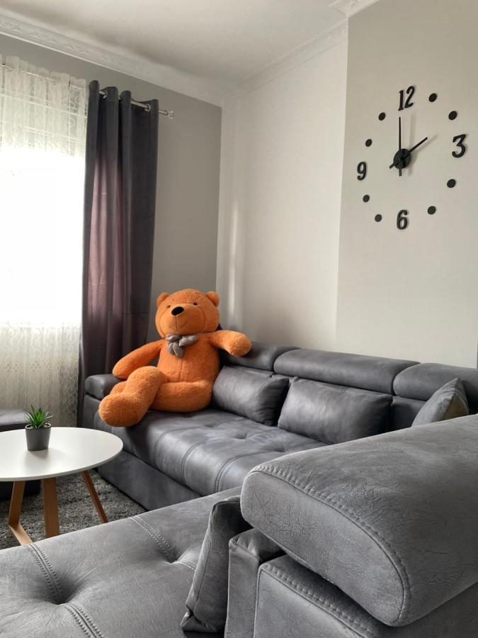 The Sunset Apartment Вльора Екстер'єр фото